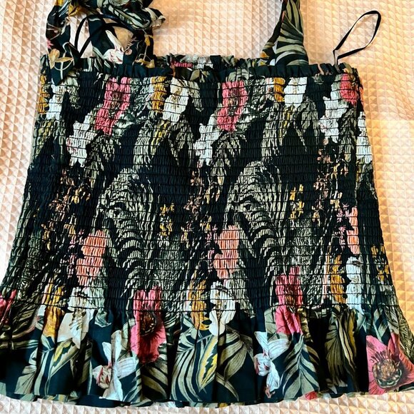 REBECCA MINKOFF Dolly Top Smocked in size Small - Picture 5 of 5